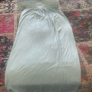 Stretchable skirt